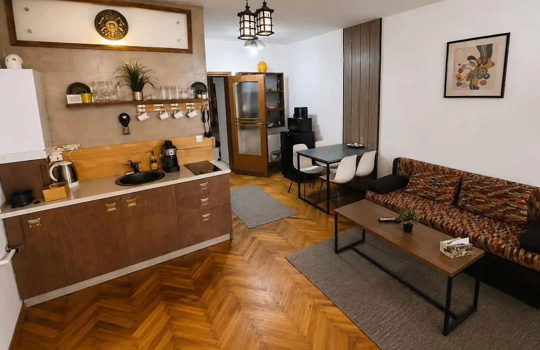 Poarta Schei apartment-1